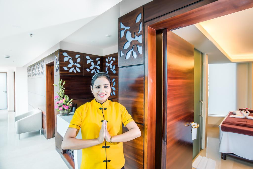 โฮเวิร์ด จอห์นสัน บาย วินด์แฮม เบงกาลูรู เฮบบัล Hotel บังกาลอร์ ภายนอก รูปภาพ