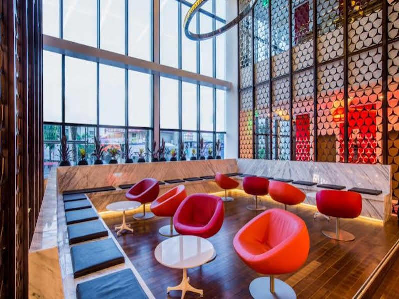 โฮเวิร์ด จอห์นสัน บาย วินด์แฮม เบงกาลูรู เฮบบัล Hotel บังกาลอร์ ภายนอก รูปภาพ