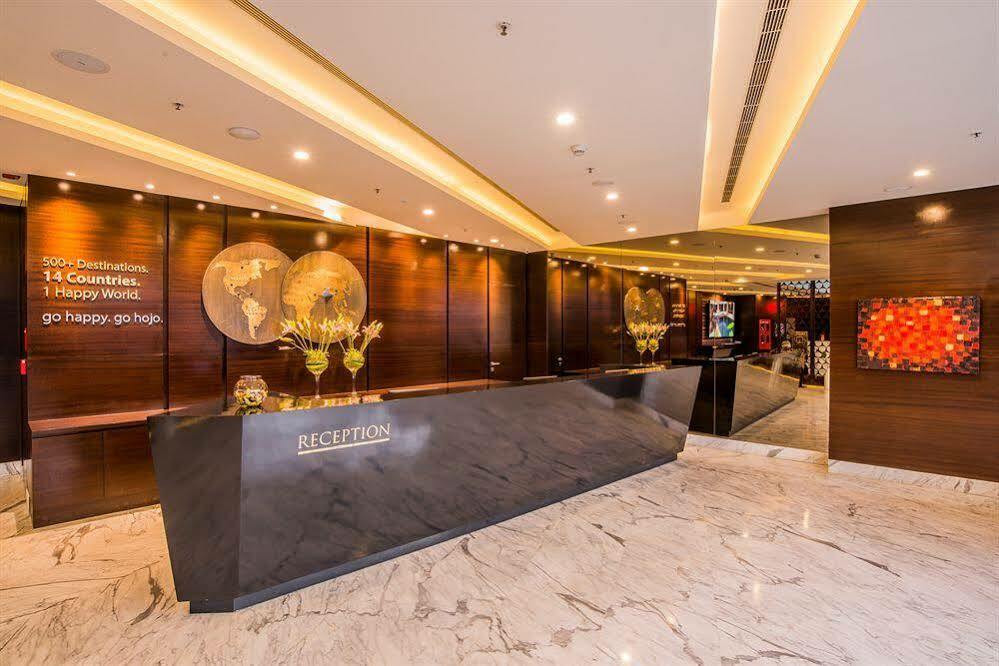 โฮเวิร์ด จอห์นสัน บาย วินด์แฮม เบงกาลูรู เฮบบัล Hotel บังกาลอร์ ภายนอก รูปภาพ